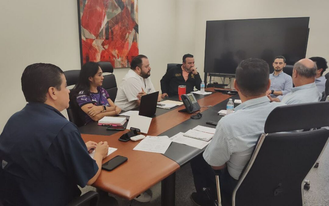 Reunión de trabajo con los Directores del IRCNL